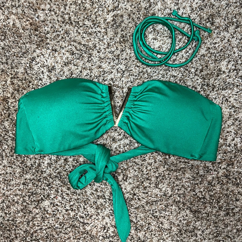 Victoria Secret Strapless Bikini Top with Straps